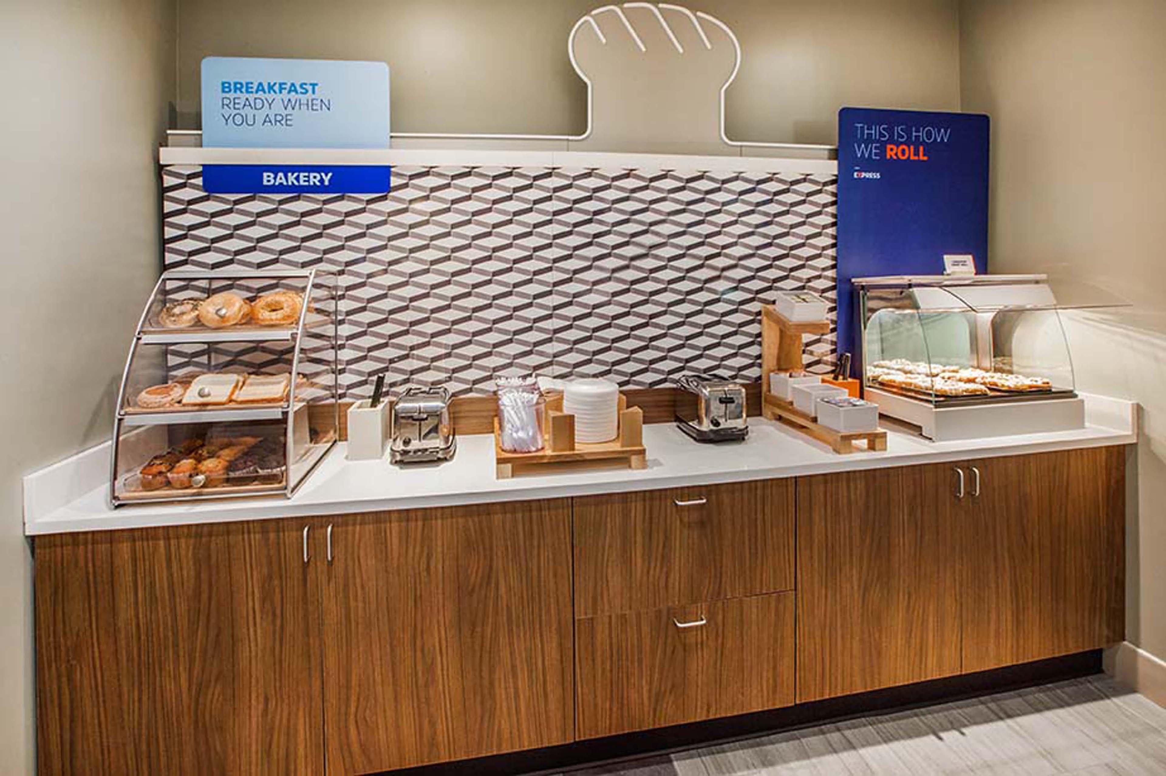 Holiday Inn Express Edgewood-Aberdeen-Bel Air Ngoại thất bức ảnh