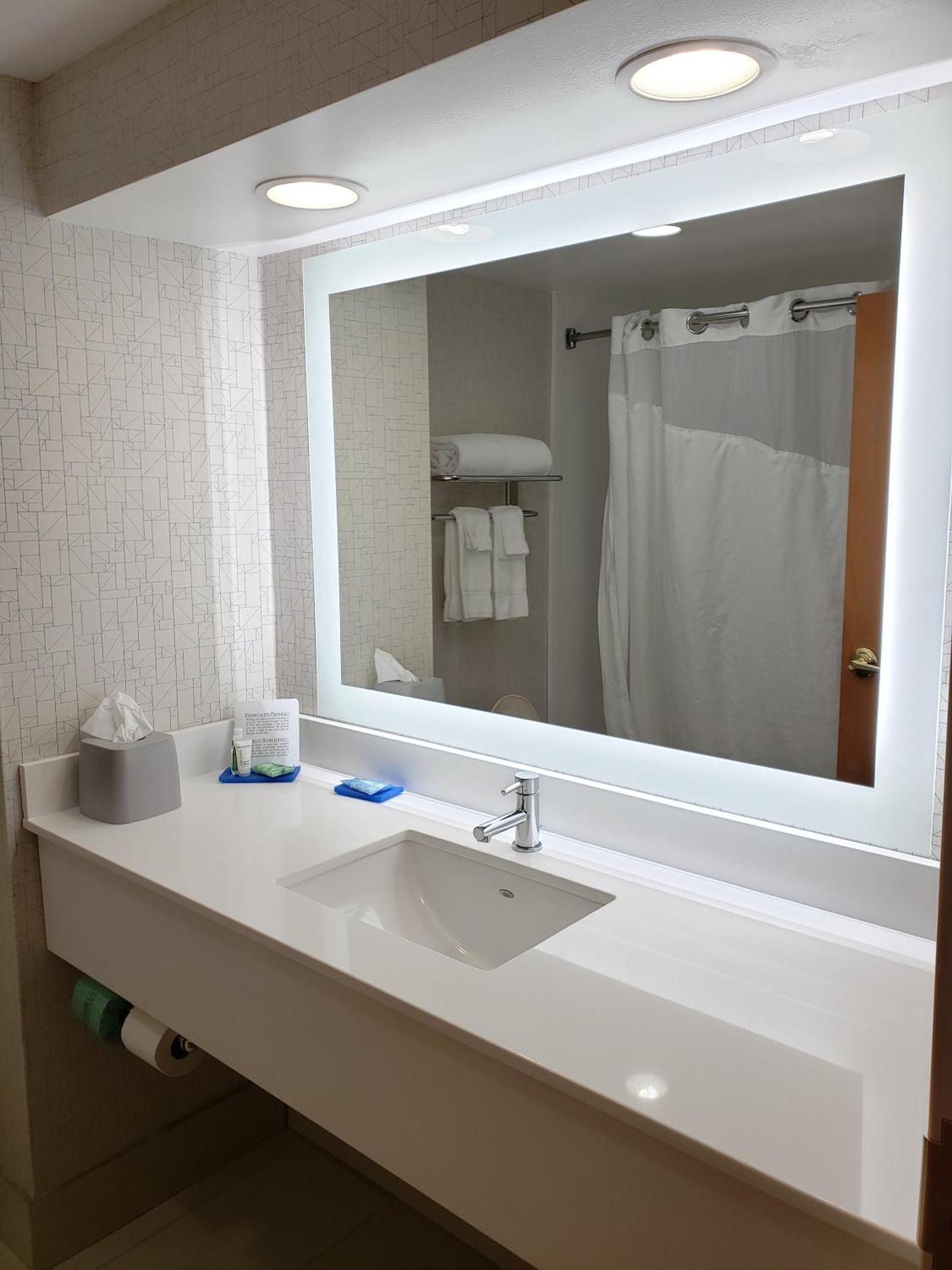 Holiday Inn Express Edgewood-Aberdeen-Bel Air Ngoại thất bức ảnh